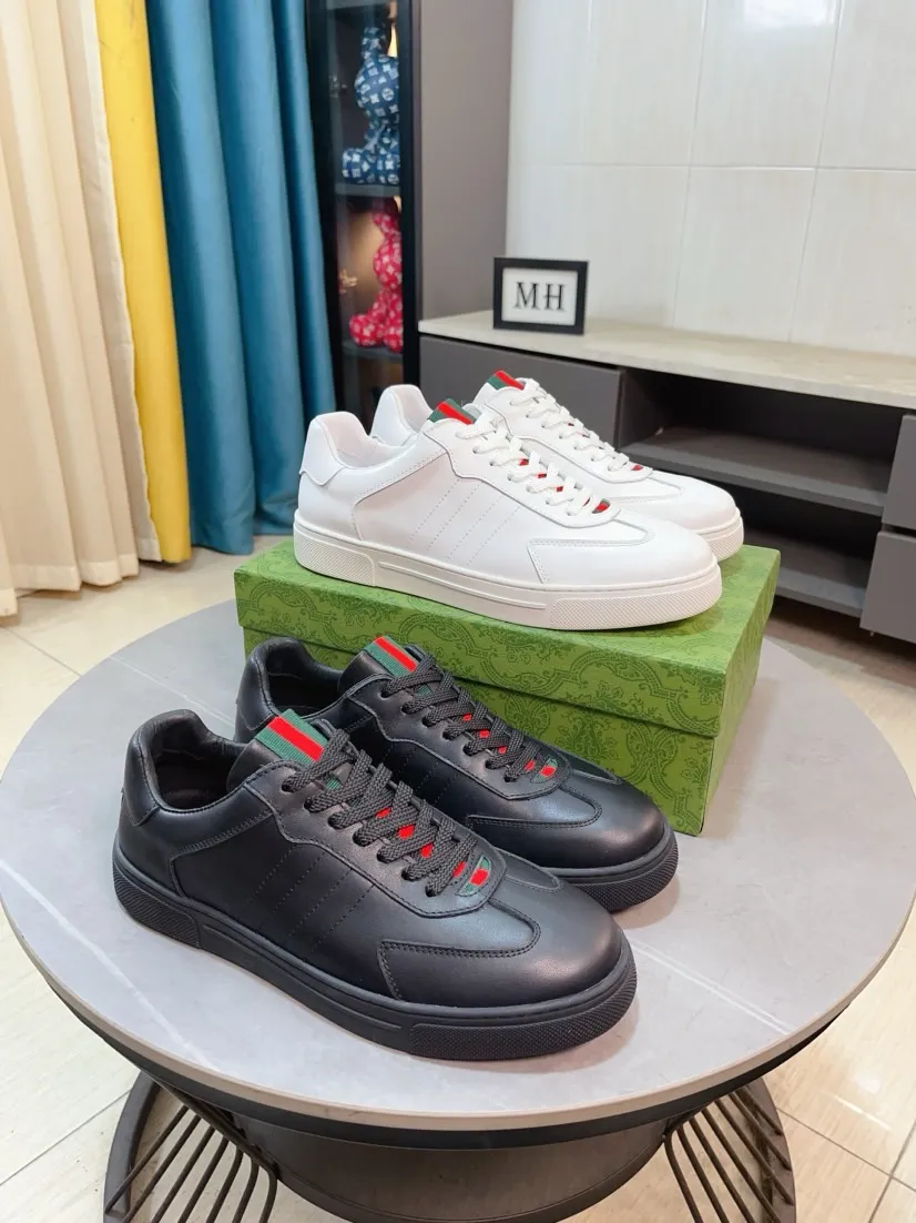 Factory price 440🌹🌹GUCCI [Gucci] New high-end brand of men's shoes, the latest fashionable casual men's shoes, trendy and versatile style, relaxed and sporty style, uppers imported from Italy, first-layer cowhide, genuine leather lining and ultra-fine workmanship. Original personalized fashionable rubber wear-resistant outsole, light and comfortable on the foot, size 38-44